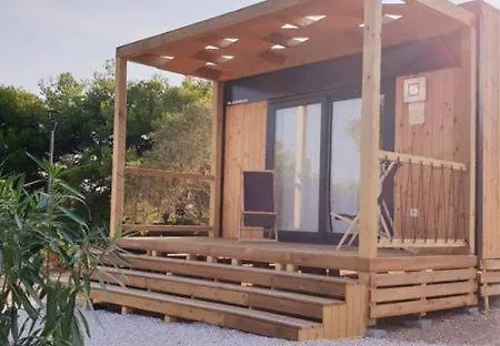 Olive Camp The Garden 3* Tisno